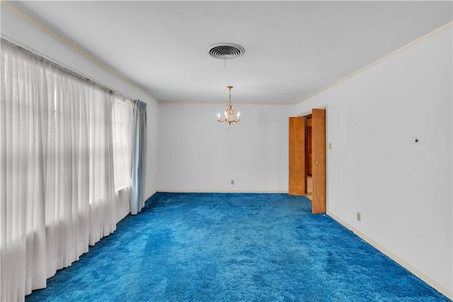 405 East Brown Street, Hearne, TX 77859