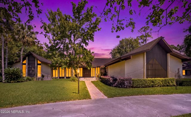 7946 QUAILWOOD Drive, Jacksonville, FL 32256