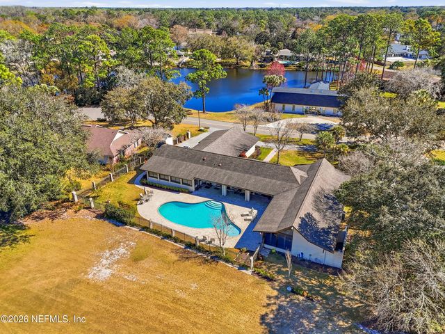 7946 QUAILWOOD Drive, Jacksonville, FL 32256