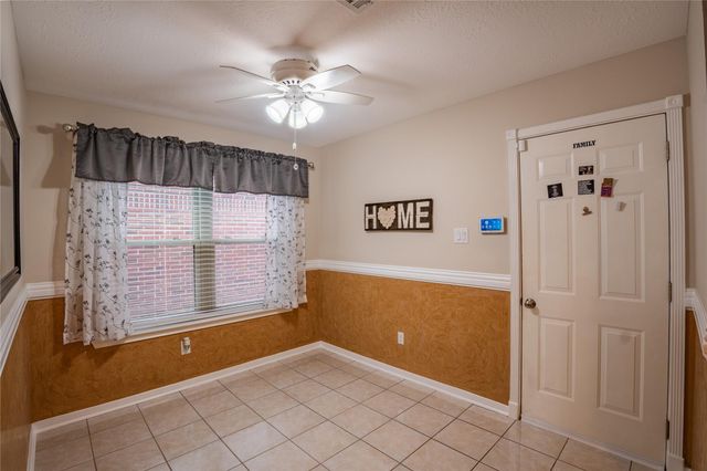 4818 Heritage Plains Drive, Friendswood, TX 77546