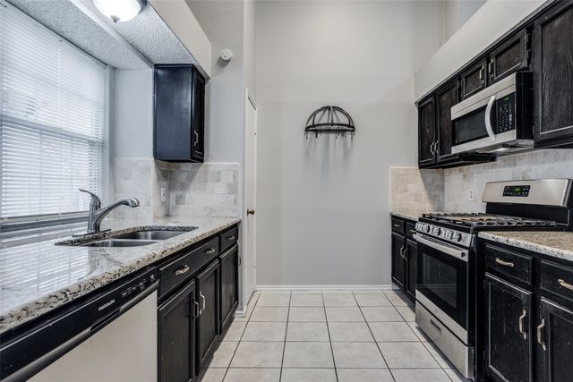 8113 Rainbow Drive, Rowlett, TX 75089