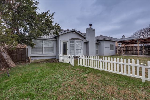 8113 Rainbow Drive, Rowlett, TX 75089