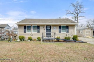 601 E Arverne Avenue, Ocean Gate, NJ 08740