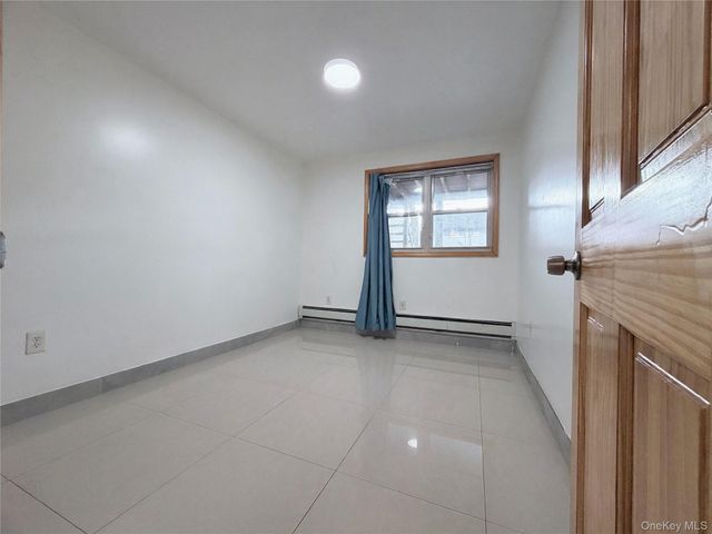 152-12 Peck Avenue, Flushing, NY 11355