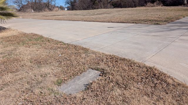 6502 Windward View Drive, Rowlett, TX 75088