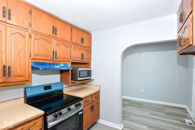 2516 E 7th Street, Anderson, IN 46012