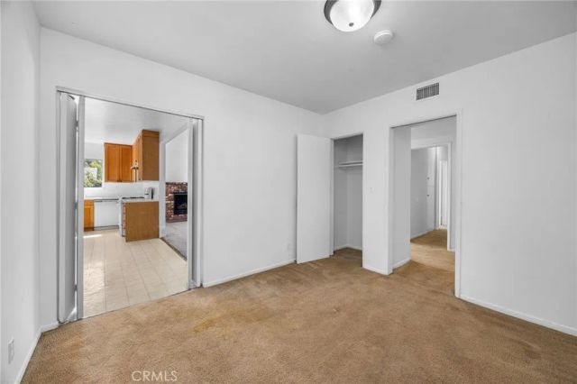 19016 Schoenborn, Northridge, CA 91324