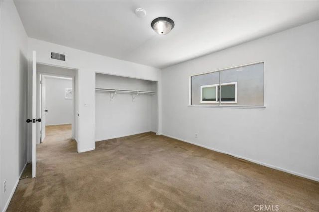 19016 Schoenborn, Northridge, CA 91324