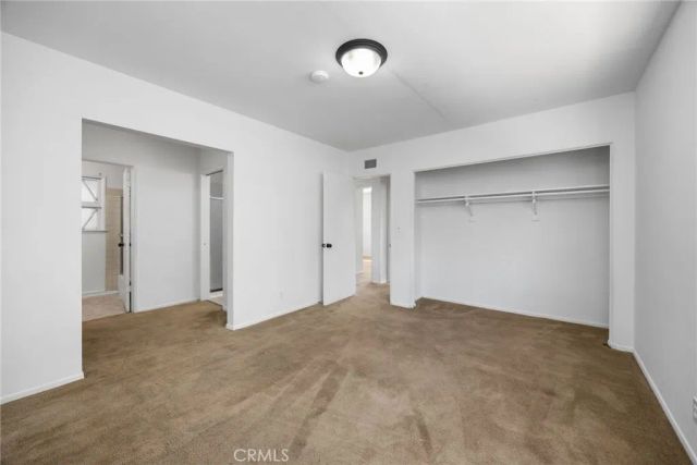 19016 Schoenborn, Northridge, CA 91324