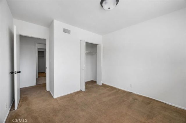 19016 Schoenborn, Northridge, CA 91324