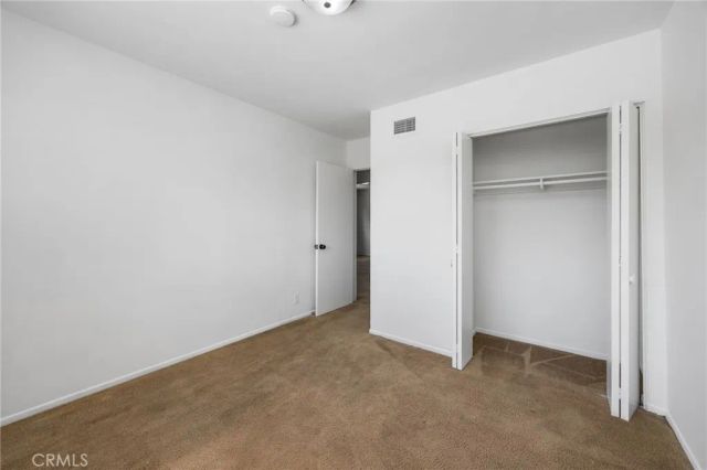 19016 Schoenborn, Northridge, CA 91324