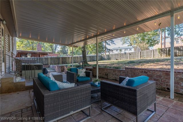 2800 S 34th Street, Fort Smith, AR 72903