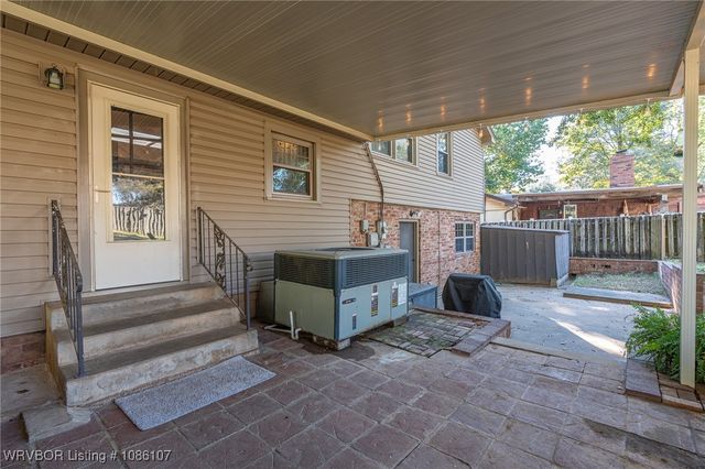 2800 S 34th Street, Fort Smith, AR 72903