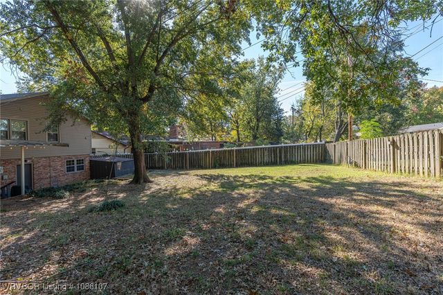 2800 S 34th Street, Fort Smith, AR 72903