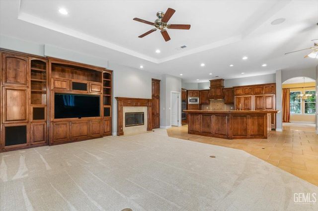 101 Cortez Court, Bakersfield, CA 93314