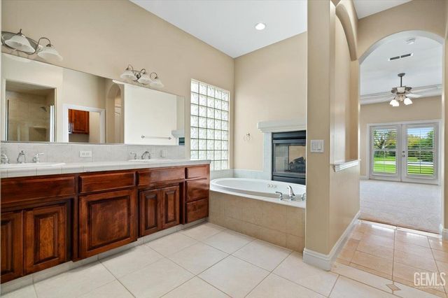 101 Cortez Court, Bakersfield, CA 93314