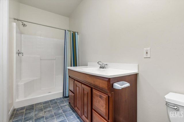 101 Cortez Court, Bakersfield, CA 93314