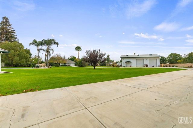 101 Cortez Court, Bakersfield, CA 93314