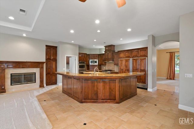 101 Cortez Court, Bakersfield, CA 93314