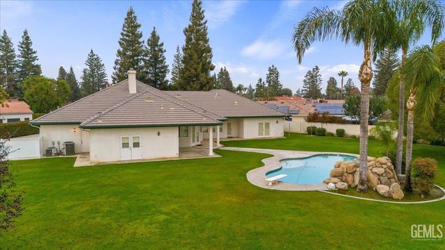 101 Cortez Court, Bakersfield, CA 93314