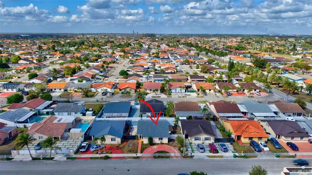13755 SW 24th St, Miami, FL 33175