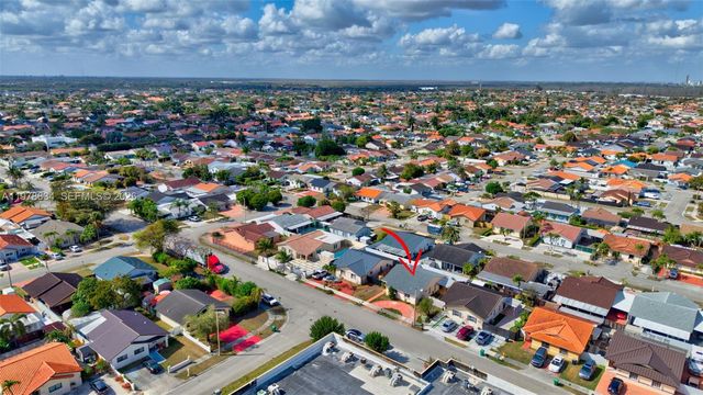 13755 SW 24th St, Miami, FL 33175