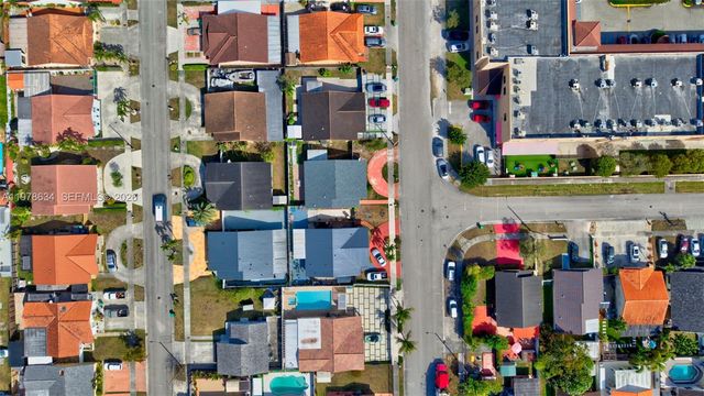 13755 SW 24th St, Miami, FL 33175