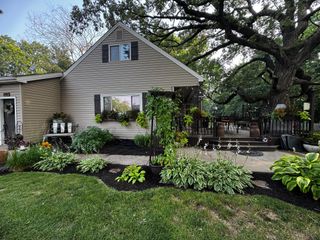 2707 Margaret Avenue E, Maplewood, MN 55119