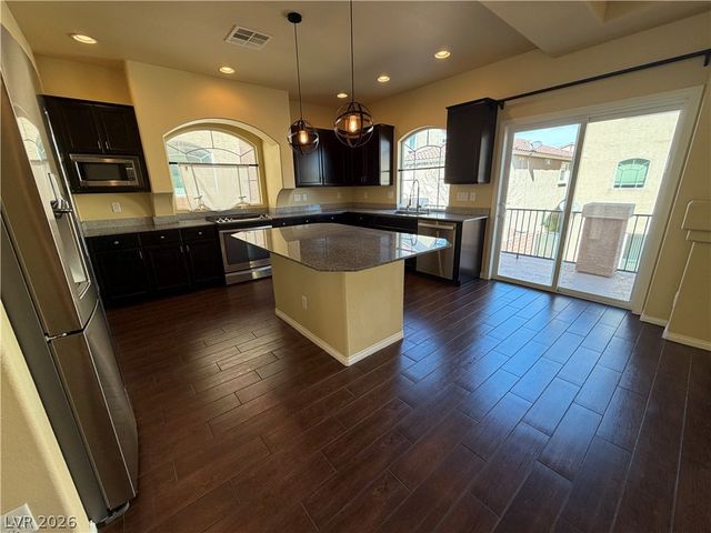 6014 Pirates Delight Avenue, Las Vegas, NV 89139