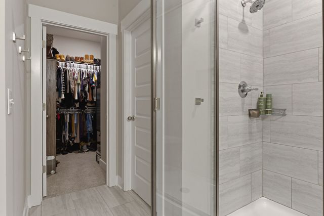 2822 Soldiers Honor Dr, Murfreesboro, TN 37128