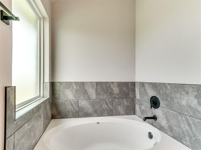 14109 Giverny Avenue, Yukon, OK 73099