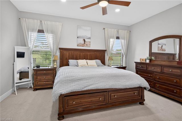 4653 Centaurus CIR, Naples, FL 34120