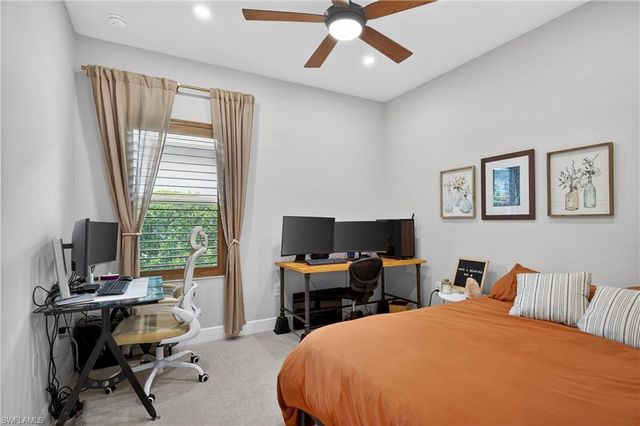 4653 Centaurus CIR, Naples, FL 34120