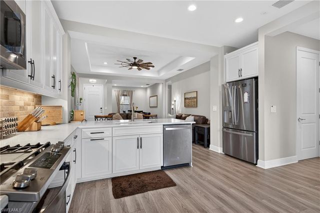 4653 Centaurus CIR, Naples, FL 34120