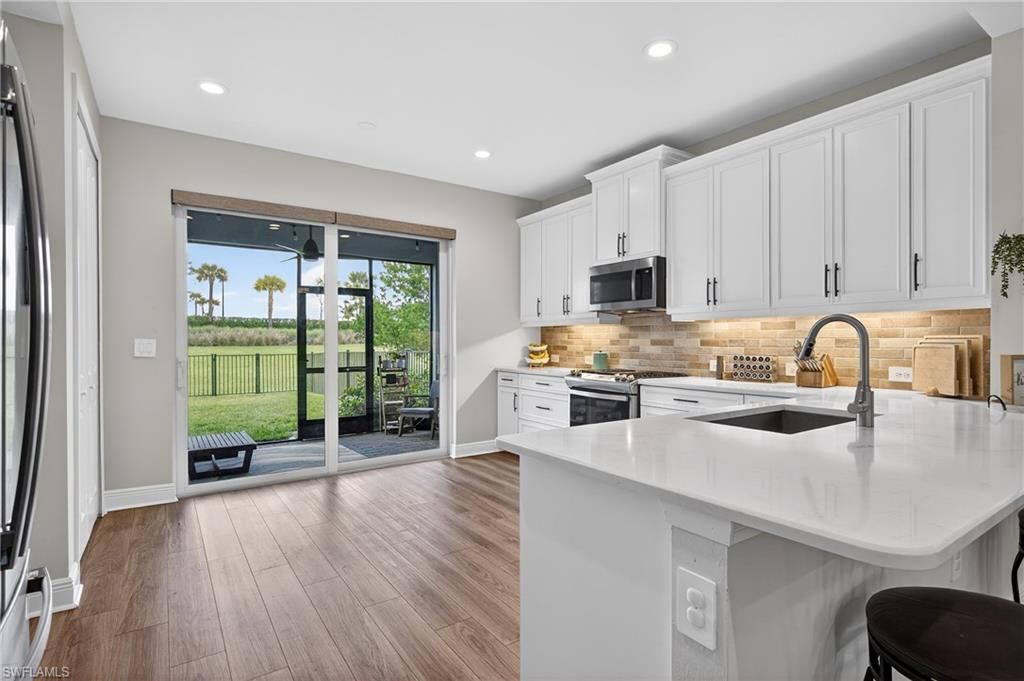 4653 Centaurus CIR, NAPLES, FL 34120 — photo 5