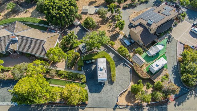 2553 Haas St, Escondido, CA 92025