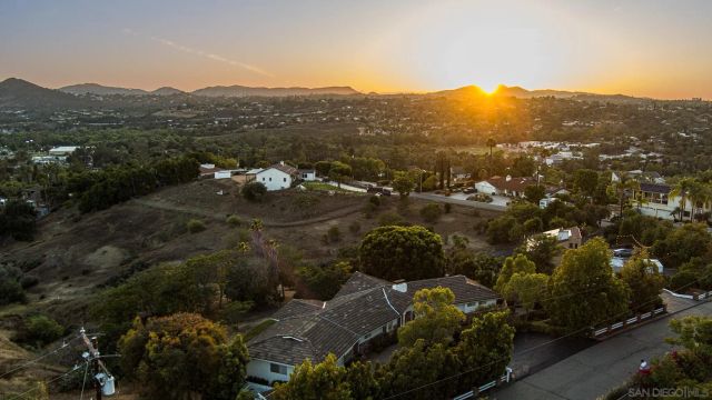 2553 Haas St, Escondido, CA 92025