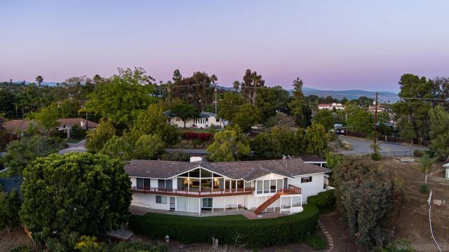 2553 Haas St, Escondido, CA 92025