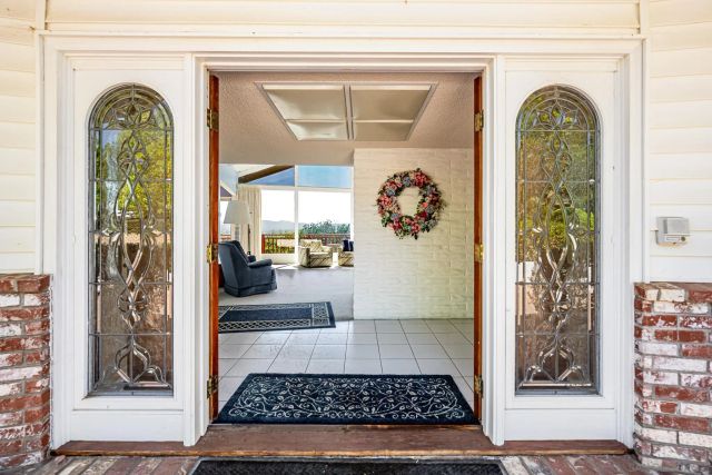 2553 Haas St, Escondido, CA 92025