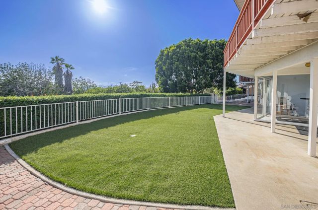 2553 Haas St, Escondido, CA 92025