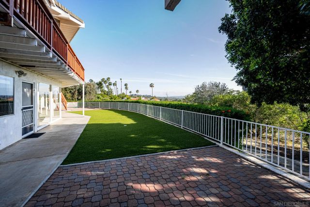 2553 Haas St, Escondido, CA 92025