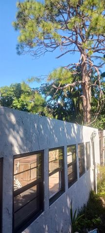 887 LEEWARD ROAD, Venice, FL 34293