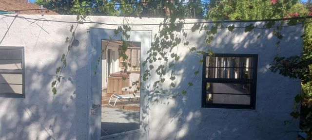 887 LEEWARD ROAD, Venice, FL 34293