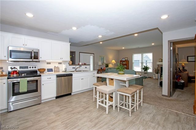 2520 Barrington Way, Wooster, OH 44691