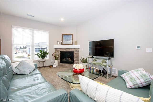 2520 Barrington Way, Wooster, OH 44691