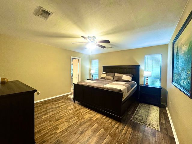 8712 Lake Country Drive, Fort Worth, TX 76179