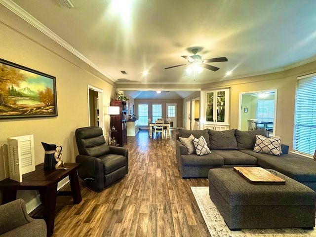 8712 Lake Country Drive, Fort Worth, TX 76179