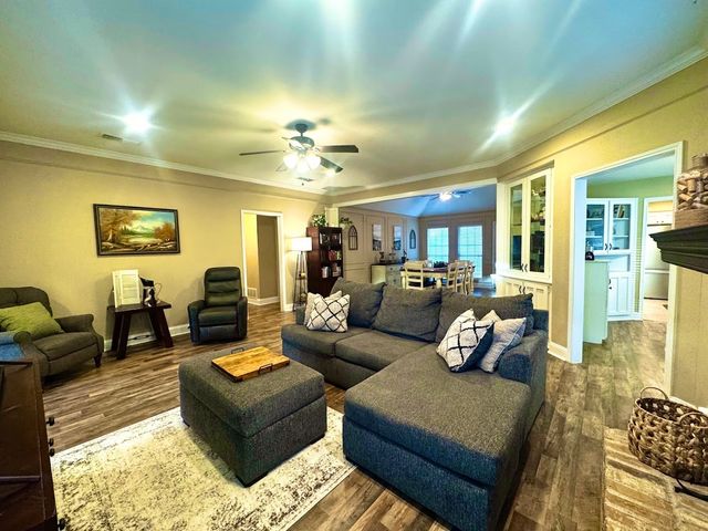 8712 Lake Country Drive, Fort Worth, TX 76179