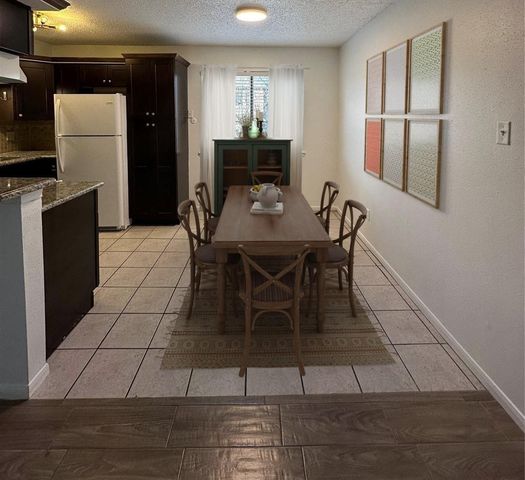 1410 Blalock Road 9, Houston, TX 77055