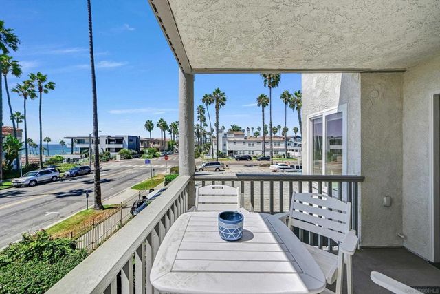 510 N Pacific 4, Oceanside, CA 92054